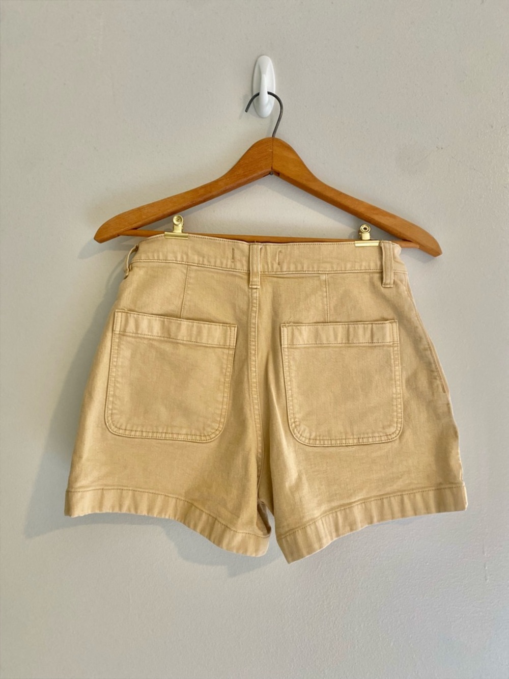 Madewell Beige High-Rise Shorts - Picture 2 of 5